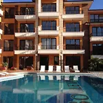 Hotel de apartamente Boulevard Sea 3*