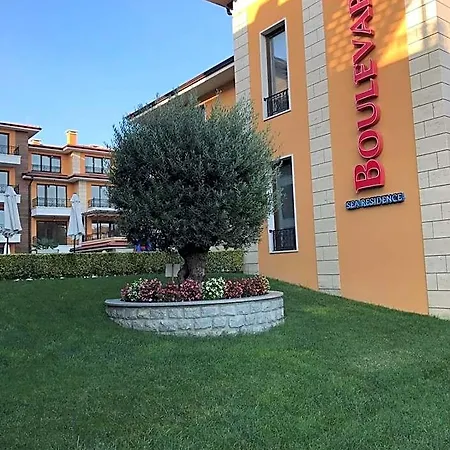 Boulevard Sea Aparthotel 3*